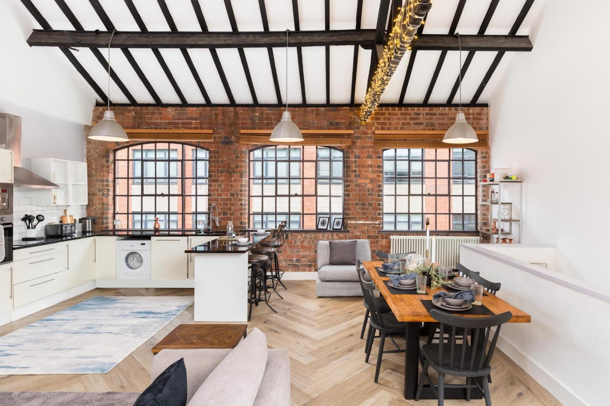 High End Luxury Townhouse In Jq, 4 Bedrooms, Flat Screen Tv In All Rooms, Free Parking, Near Birmingham City Centre Deposit Required Eksteriør bilde