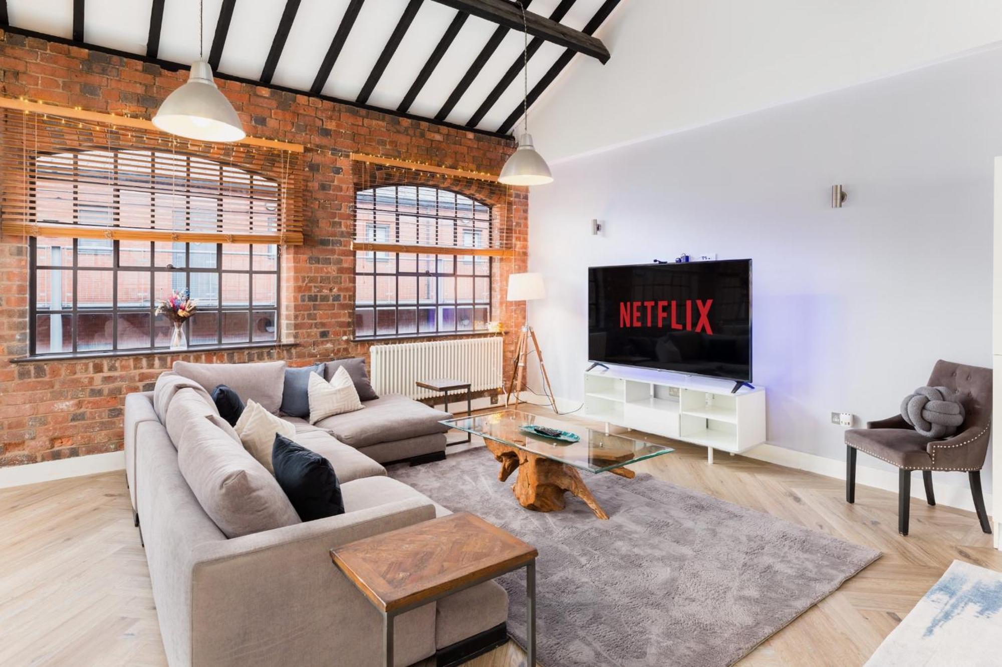 High End Luxury Townhouse In Jq, 4 Bedrooms, Flat Screen Tv In All Rooms, Free Parking, Near Birmingham City Centre Deposit Required Eksteriør bilde