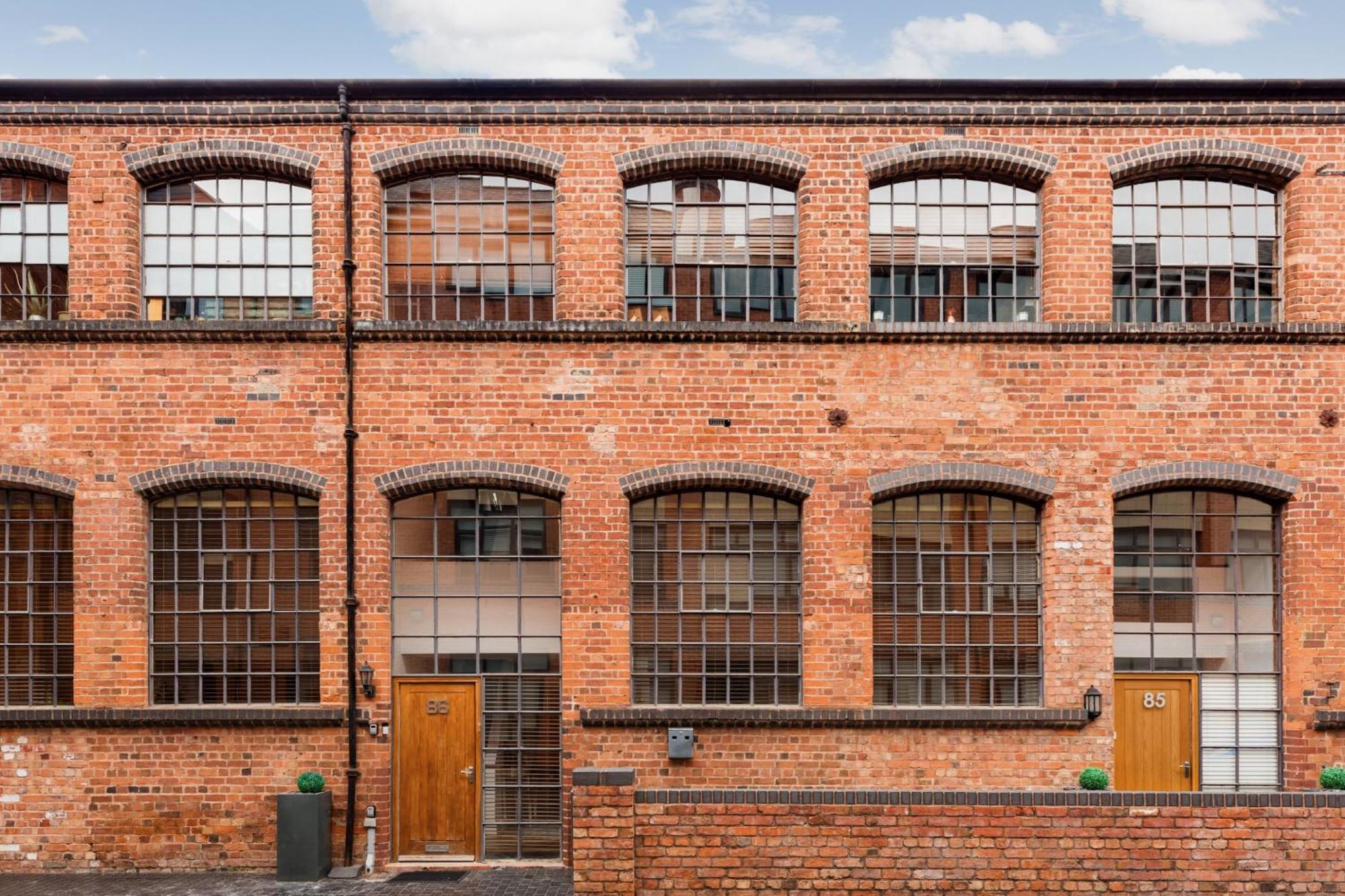 High End Luxury Townhouse In Jq, 4 Bedrooms, Flat Screen Tv In All Rooms, Free Parking, Near Birmingham City Centre Deposit Required Eksteriør bilde